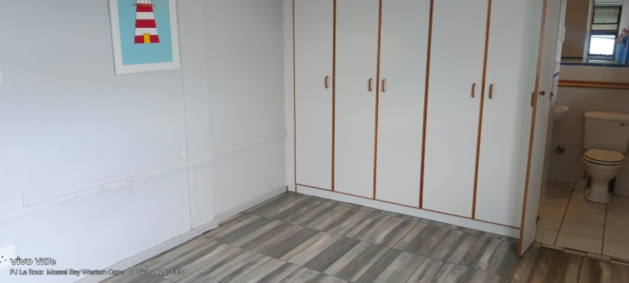 To Let 3 Bedroom Property for Rent in Hartenbos Central Western Cape